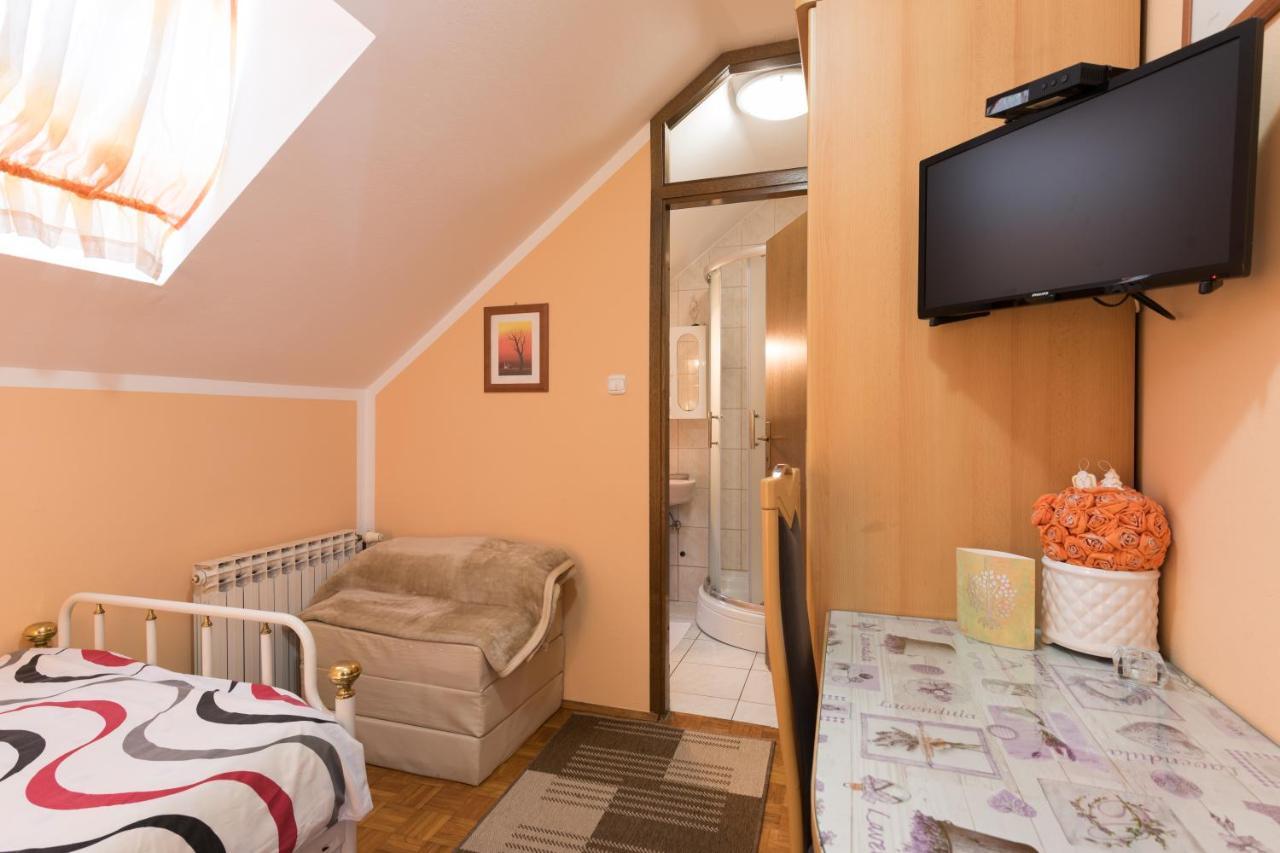Guest House Bagi Pozega Exterior photo